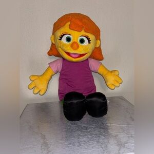 Sesame Street Big Hugs Julia plush. *EUC* Large Doll. Puppet on autism spectrum.